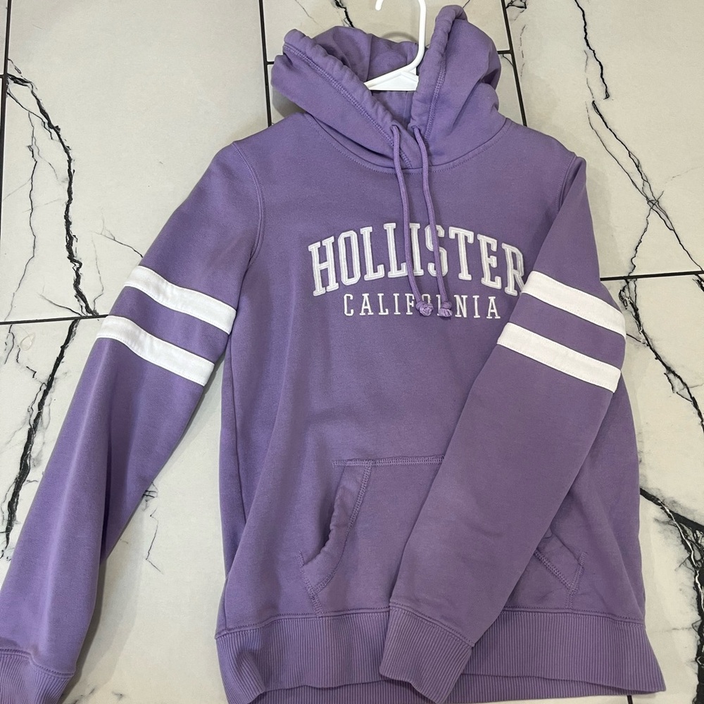 Hollister Lavender Sweatshirt